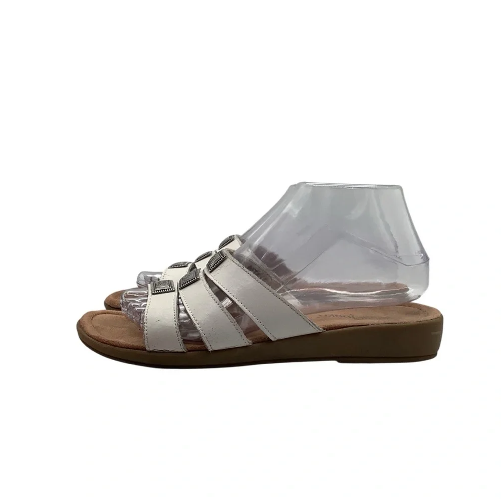 Minnetonka White leather Sandals‎ Slip-On Comfort size 8